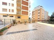 Appartamento in vendita di 104 m² in Via Leonardo...