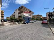 Appartamento in vendita di 104 m² in Via Molise, 2