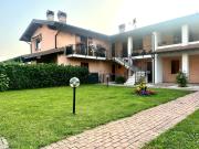 Appartamento in vendita di 104 m² in Via Montesuello, 16