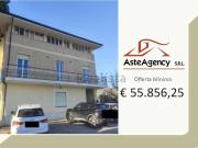 Appartamento in vendita di 105 m² in Contrada Svarchi, 47