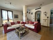 Appartamento in vendita di 105 m² in Via dei Mandorli, 1