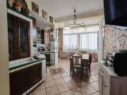 Appartamento in vendita di 105 m² in Via Jacopone da Todi