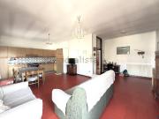 Appartamento in vendita di 105 m² in Via Monte Grappa