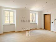 Appartamento in vendita di 105 m² in Via Quattro Novembre