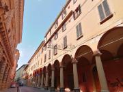 Appartamento in vendita di 105 m² in Via San Vitale, 38