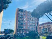 Appartamento in vendita di 108 m² in Via Appia Nuova, 647