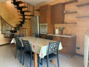 Appartamento in vendita di 108 m² in Via Konrad Adenauer