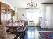 Appartamento in vendita di 108 m² in Via Umberto...