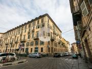 Appartamento in vendita di 1090 m² in Corso Giulio Cesare, 4