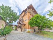 Appartamento in vendita di 109 m² in Via Fontana Rotta, 118