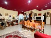 Appartamento in vendita di 130 m² in Borgo Vecchio, 30