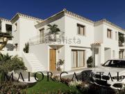 Appartamento in vendita di 110 m² in Via Ada Negri