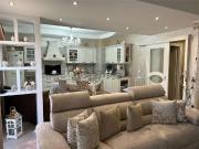 Appartamento in vendita di 110 m² in Via Amendola