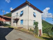 Appartamento in vendita di 110 m² in Via Bruntino Alto