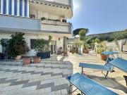 Appartamento in vendita di 110 m² in Via Calcare