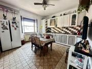 Appartamento in vendita di 110 m² in Via Magenta