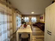 Appartamento in vendita di 110 m² in Via Montanara