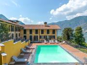 Appartamento in vendita di 104 m² in Via per Bellagio, 27
