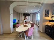 Appartamento in vendita di 110 m² in Via Pieroni, 7