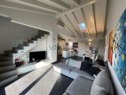 Appartamento in vendita di 110 m² in Via Ugo Foscolo