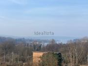 Appartamento in vendita di 110 m² in Via Umberto...