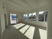 Appartamento in vendita di 111 m² in Strada Statale 34...