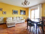 Appartamento in vendita di 111 m² in Via Fossombrone, 92