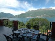 Appartamento in vendita di 111 m² in Via Lezzeno, 16