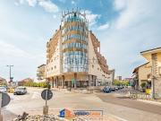 Appartamento in vendita di 111 m² in Via Peschiera, 5