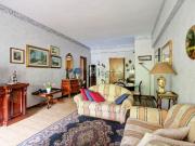 Appartamento in vendita di 111 m² in Via Tomba di Nerone, 1