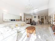 Appartamento in vendita di 112 m² in Via Arturo Graf, 9