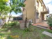 Appartamento in vendita di 112 m² in Via Cesenatico, 5475