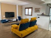 Appartamento in vendita di 112 m² in Via Costantino Lazzari