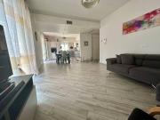 Appartamento in vendita di 112 m² in Via dei Volsci