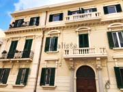 Appartamento in vendita di 113 m² in Via Ruggero Re, 11