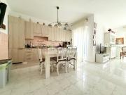 Appartamento in vendita di 113 m² in Via Socrate