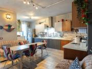 Appartamento in vendita di 114 m² in Via Rita Levi...