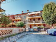 Appartamento in vendita di 115 m² in Via Dante Coraini, 8