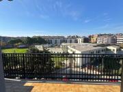 Appartamento in vendita di 115 m² in Via Fiorello la Guardia