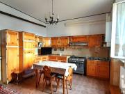 Appartamento in vendita di 115 m² in Via Italia, 36