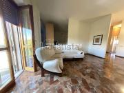 Appartamento in vendita di 115 m² in Via Martiri della...