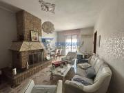 Appartamento in vendita di 115 m² in Via Vincenzo Bellini