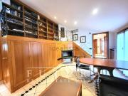 Appartamento in vendita di 115 m² in Via Vincenzo Monti