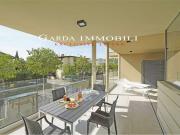 Appartamento in vendita di 115 m² in Viale Francesco Agello