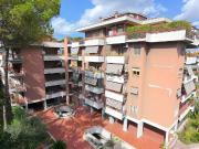 Appartamento in vendita di 115 m² in Viale Isacco Newton, 1