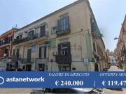 Appartamento in vendita di 116 m² in Via Cesare Battisti, 2