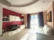 Appartamento in vendita di 116 m² in Via Fratelli Rosati, 7