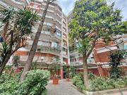 Appartamento in vendita di 116 m² in Viale Maria Bakunin, 43
