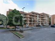 Appartamento in vendita di 117 m² in Via Francesco...