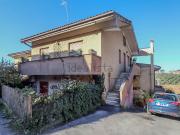 Appartamento in vendita di 117 m² in Via San Antimo